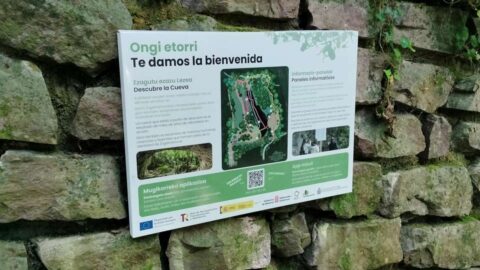 Renovación de la Cueva de Zugarramurdi y la Ruta de la Pottoka mediante contenidos multimedia accesibles por QR